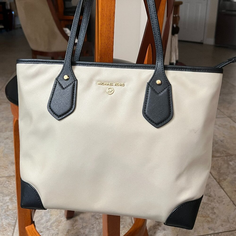 Michael Kors Eva Small Nylon Gabardine Top-Zip Tote